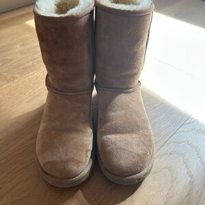 UGG Dark Tan Shearling Boots